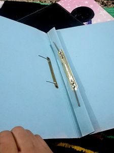 Vintage Resume Folder &amp; Portfolio 5