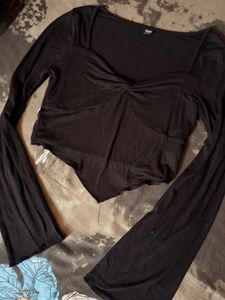 Stylish Black Long Sleeve Top