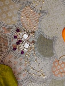 Exquisite Kundan &amp; Pearl earrings