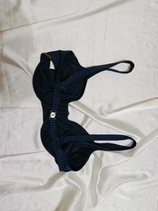 🇳🇿💫🎀Pinstripe Navy Blue Bra