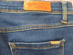 BRAND 'KRAUS' BLUE JEANS