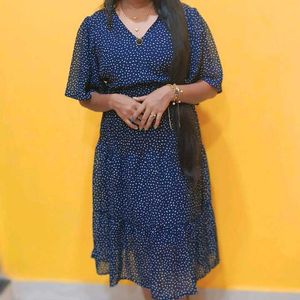 Chic Navy Polka Dot Midi Dress