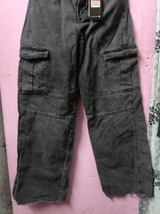 H&amp;M dark Wash Wide Leg Cargo Jeans