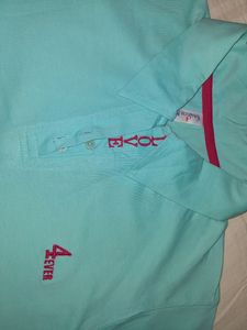 NEW Collar Tshirt