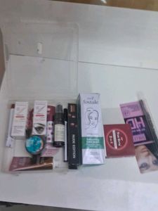 Makeup Bundle - Great Deal! any 2