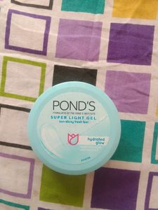 Combo Of Ponds Gel Moisturizer And Eye Roll On