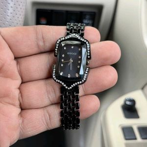 GUCCI* Premium QUALITY SIZE 28 MM 😍FOR HER 👱🏻‍♀