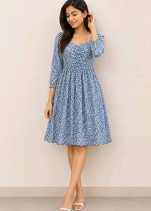 Charming Blue Floral Print Square Neck Dress