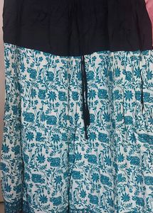 Skirt With Soft High Quality Reyon Fabric