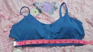 Nike Favourites Surf to Sport