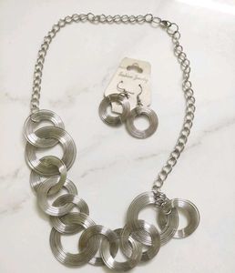 Chunky Silver Tone Link Necklace & Earrings Set