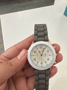 Geneva Watch - Grey Silicone Band