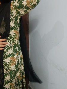 Elegant Floral Print Salwar Kameez Set