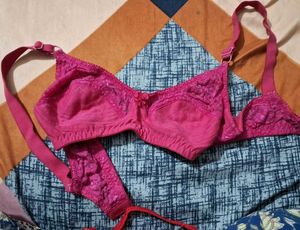 2 Bra,1 Panty &amp; innerwear set