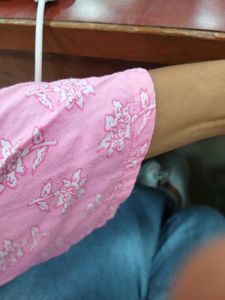 short kurti+wide leg jeans+white shoes(ind-8)