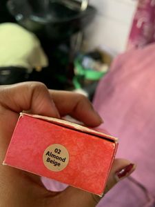 Nykaa SKINgenius Sculpting &amp; Hydrating Foundation