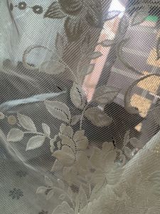 5 Curtains