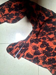 Stylish Orange &amp; Black Print Top