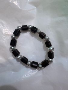 Black & Silver Beaded Bracelet