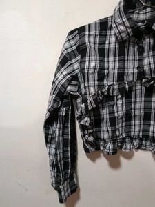 Black &amp; White Plaid Ruffle Cropped shrug