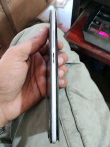 OnePlus Smartphone Not Working - For Parts