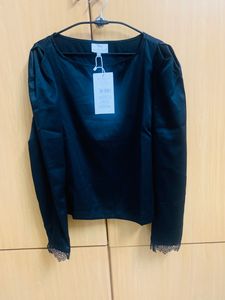 Black Lace Bordered Satin Top With Fitting Zip