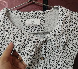 Chic Button-Up Girl Top