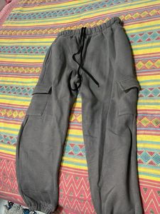 Comfortable Grey Cargo Sweatpants