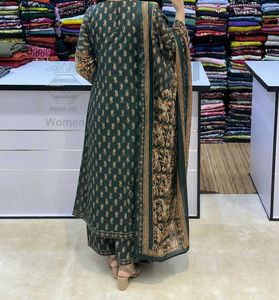 Anarkali Kurta Set Green