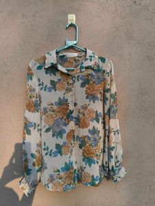 Floral Print Button-Up Blouse