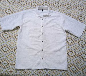 Men's White Short Sleeve Textured Shirt