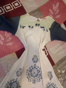 Women's White Printed Kurta