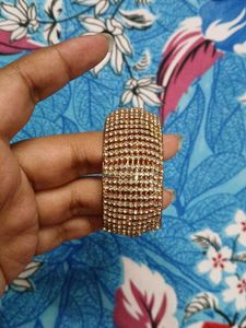 3earing bracele Combo