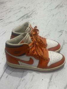 Air Jordan 1 Sneakers