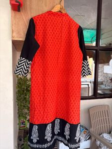 Vibrant Red &amp; Black Ethnic Kurta