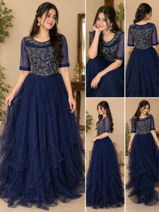 Beautiful heavy gown 4 layer