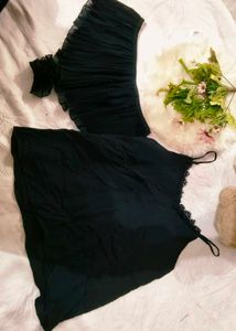Lace Trim Cami &amp; Ruffled Shorts Set