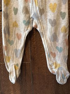 Carter's Heart Print Footed Pajamas - 9M