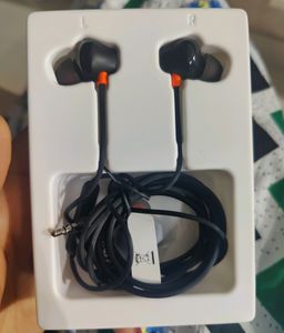 Dizo  Earphones. Realme Techlife .Like New.