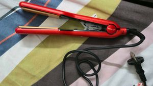 Vega Ruby Flat Hair Straightener