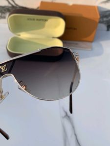 Louis Vuitton Sunglass 👓