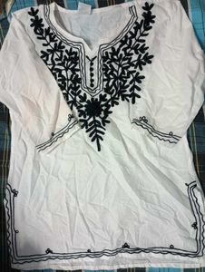 White Embroidered Kurta