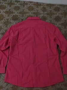Men’s Burberry London Magenta Red Long-Sleeve Butt