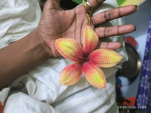 Pretty Flower Keychain