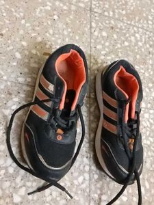 Black &amp; Orange Sports Shoes