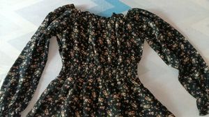 Floral Print Off-Shoulder Top