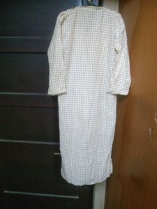 Women's Designer Layered Cotton Kurti – White &amp; Be