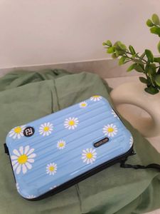 Cute Daisy Suit Case Sling Bag