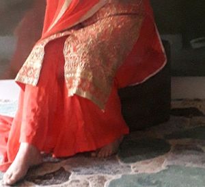 Beautiful Party Wear Suit With Full Front Sarooki