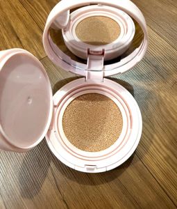 Lakme 9 to 5 Hya Beach Edit Compact